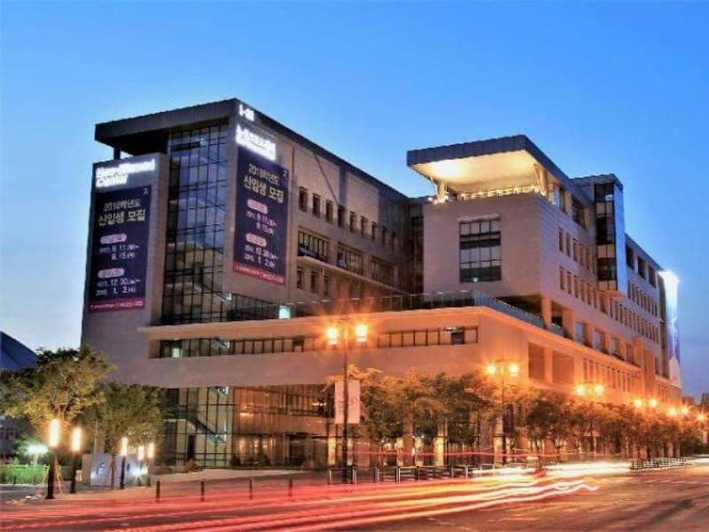 học phí chuyên ngành đào tạo đại học chonbuk